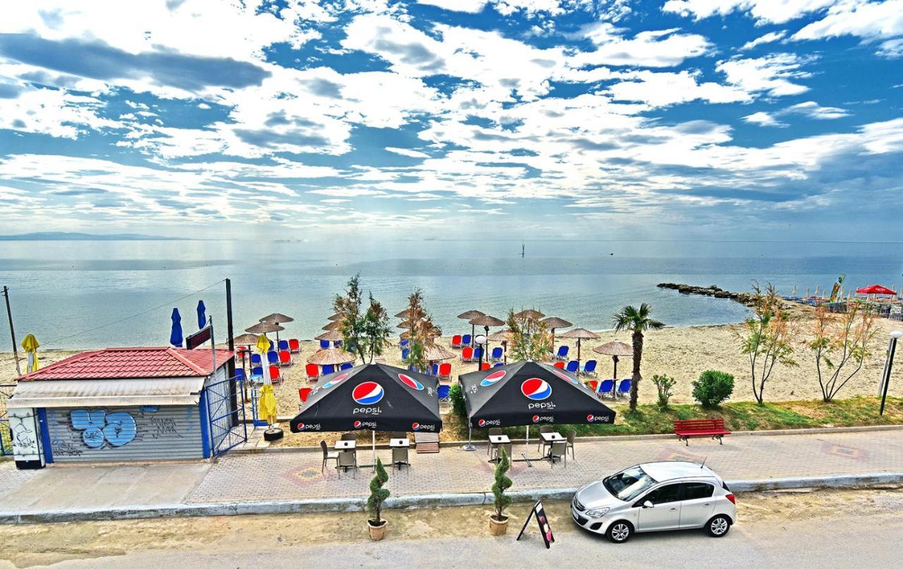 Eutopia Paralia Katerinis Luaran gambar