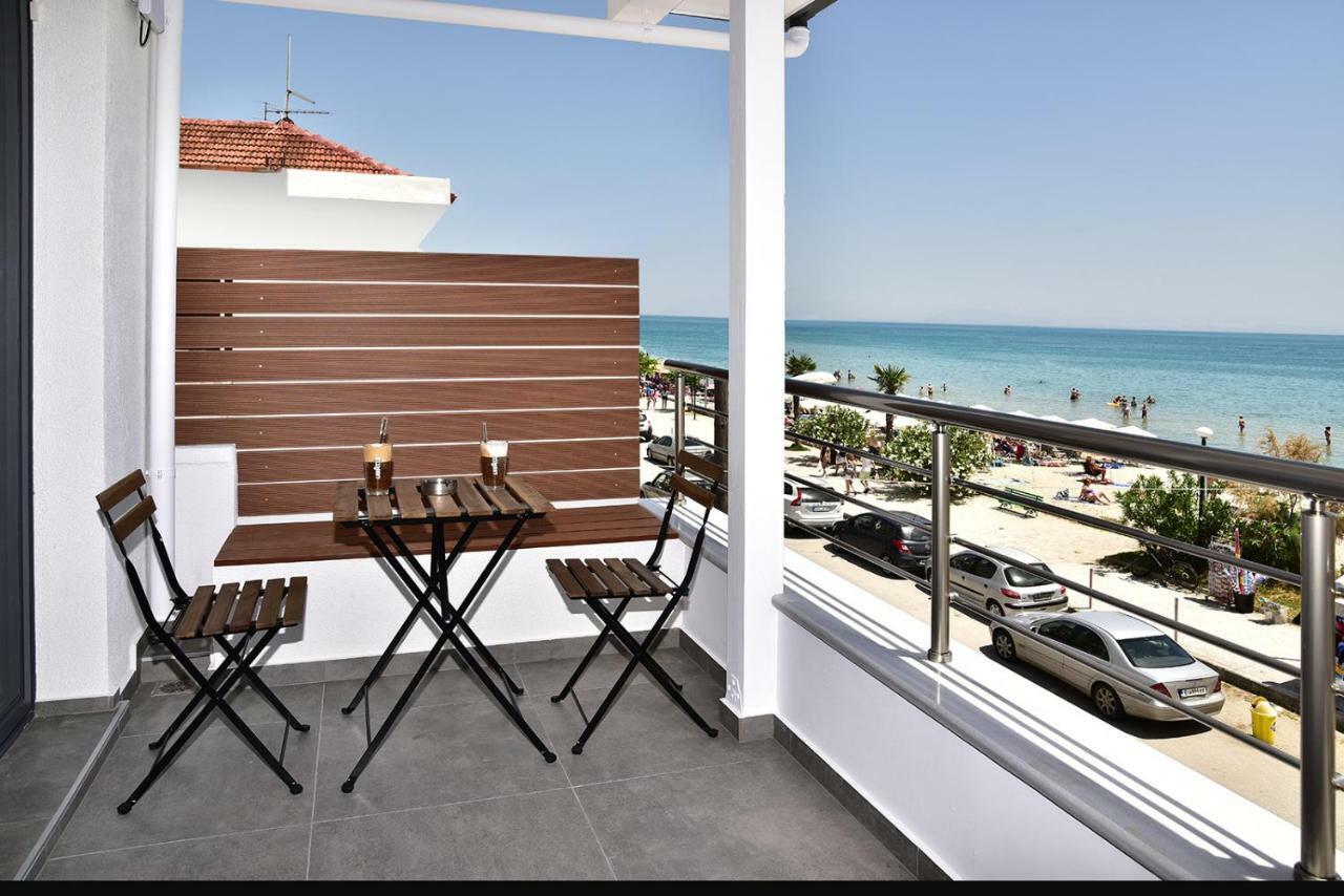 Eutopia Paralia Katerinis Luaran gambar