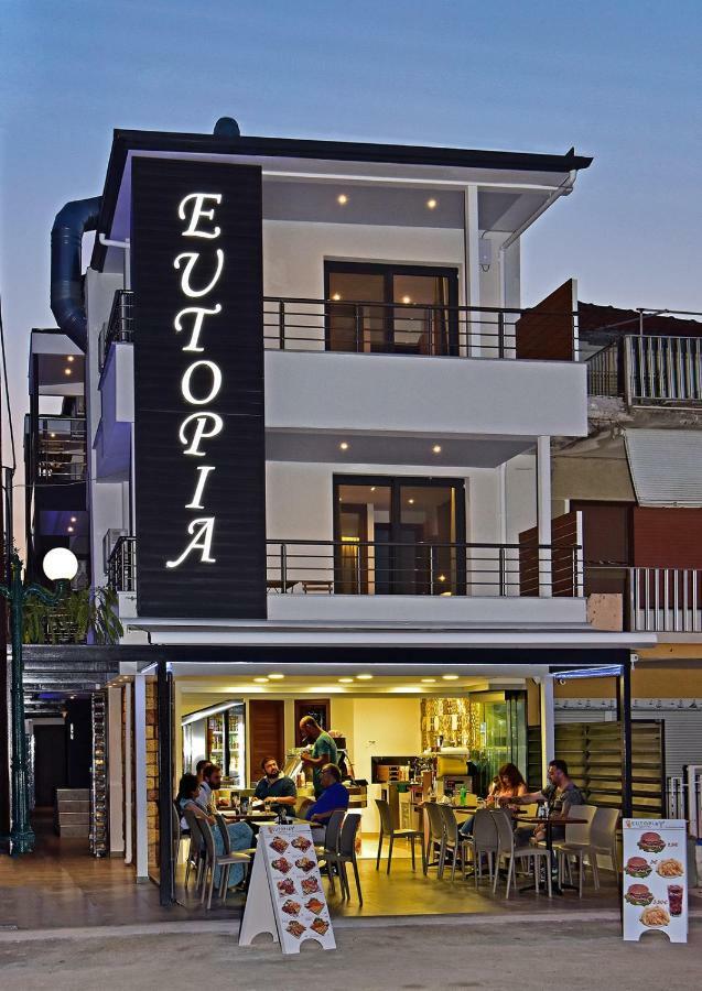 Eutopia Paralia Katerinis Luaran gambar